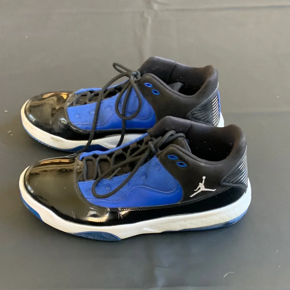 Air Jordan CP3.VI Game Royal Black Blue Patent Basketball Shoes Men’s 9.5